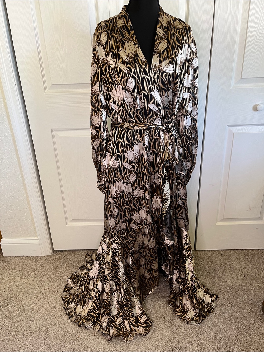 Banana Republic Fiori Ruffle Wrap Silk Blend Maxi Dress Dark Floral Gold Large
